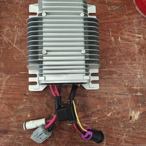 适配鸿日s1u8鸿豆汽车转换器dc转换器红日电动轿车DC转换72v12v