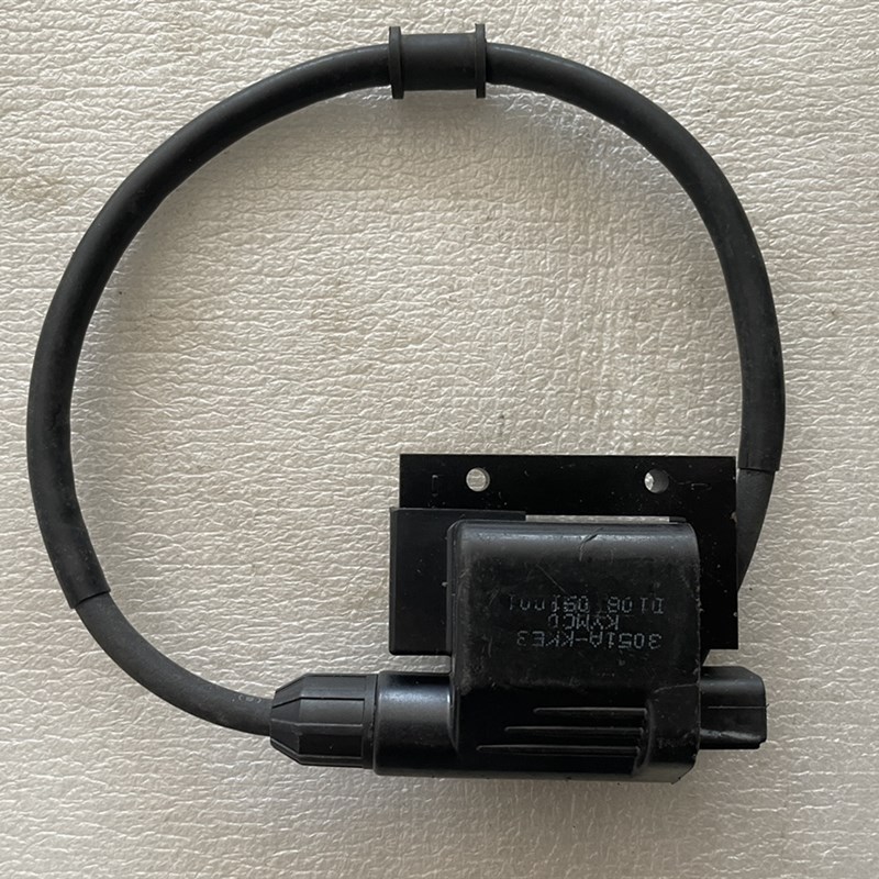 光阳原厂 四冲程踏板车GPX-125CC摩托车高压包/高压线圈/KKE3