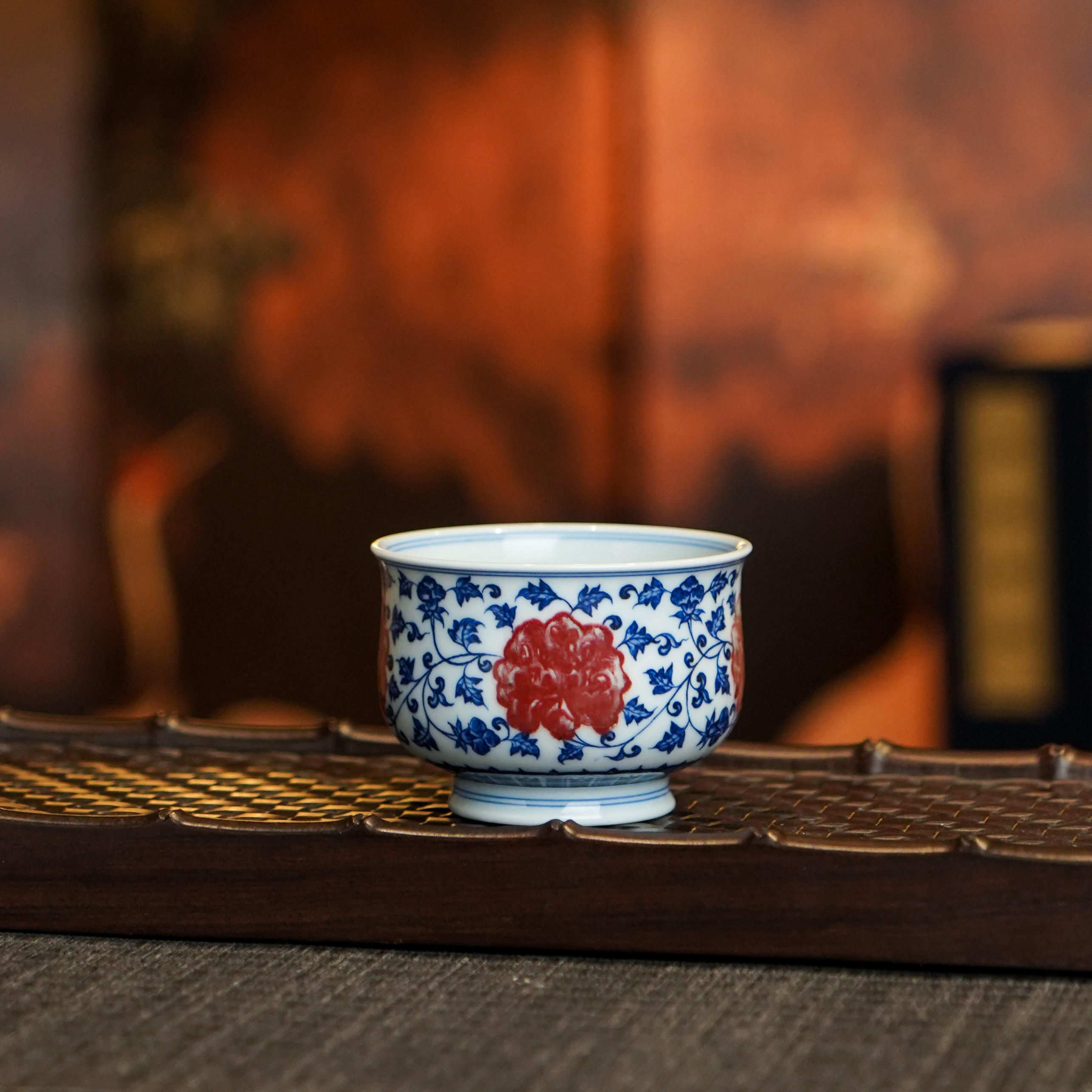 正德御窑刘建锋窑釉里红金刚莲红花炉式杯茶杯景德镇茶具手绘单杯