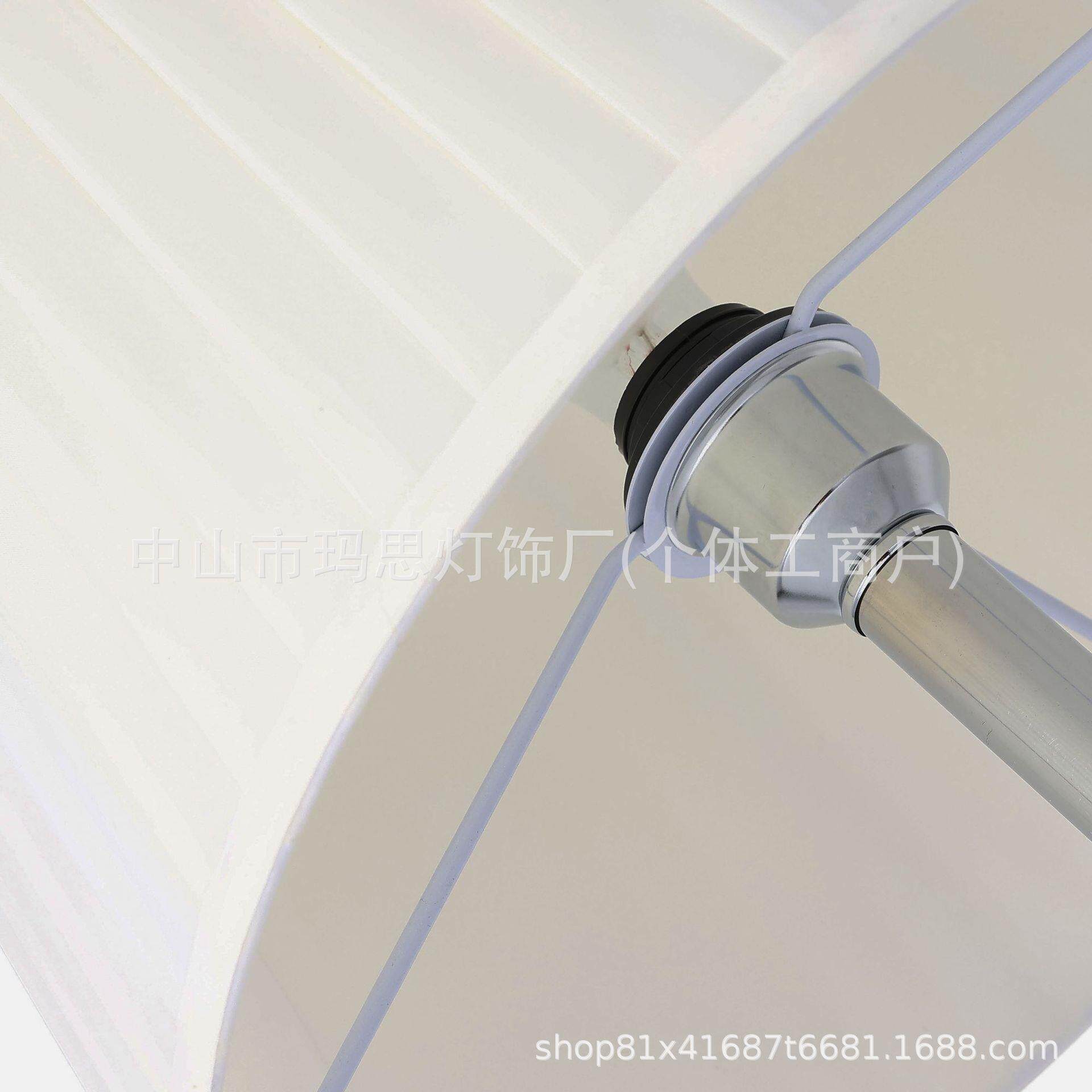 美式透明K9水晶台灯后现代闺蜜床头柜软装欧式卧室床头摆件氛围灯