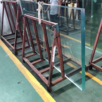 广州厂家定制供应多层SGP超白夹胶玻璃 PVB钢化夹胶玻璃定制加工