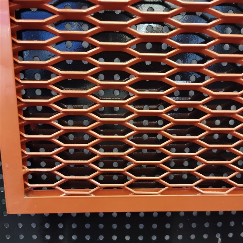 菱形网片小孔钢板网吊顶工业风铁艺屏风隔断铁网背景墙网格装饰网