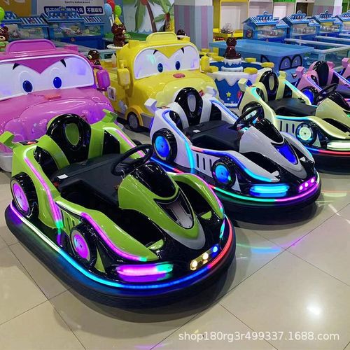 广场儿童碰碰车夜市摆摊发光双人亲子电动游乐车商场公园景区