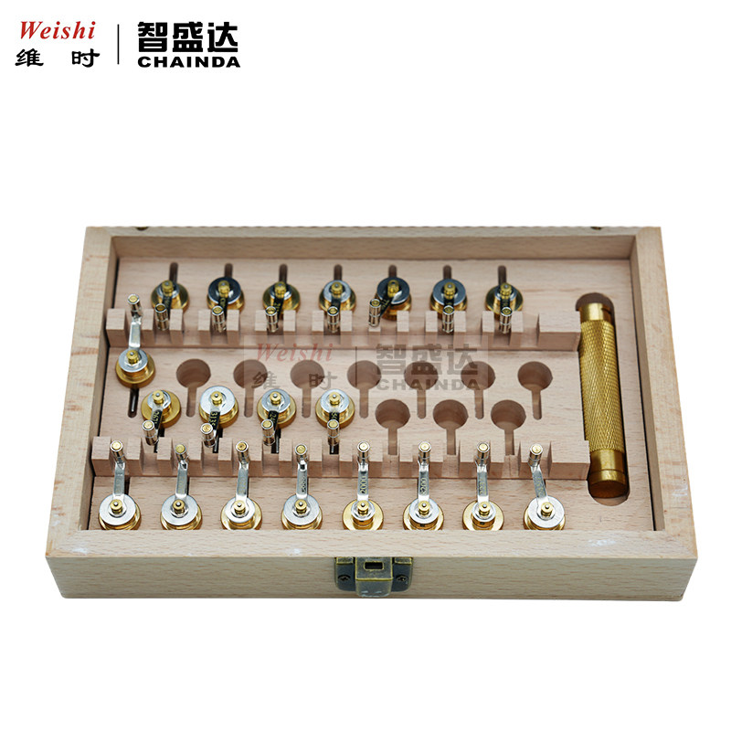 修表工具发条绞盘卷上发条机芯发条器手表配件维修全铜发条绞