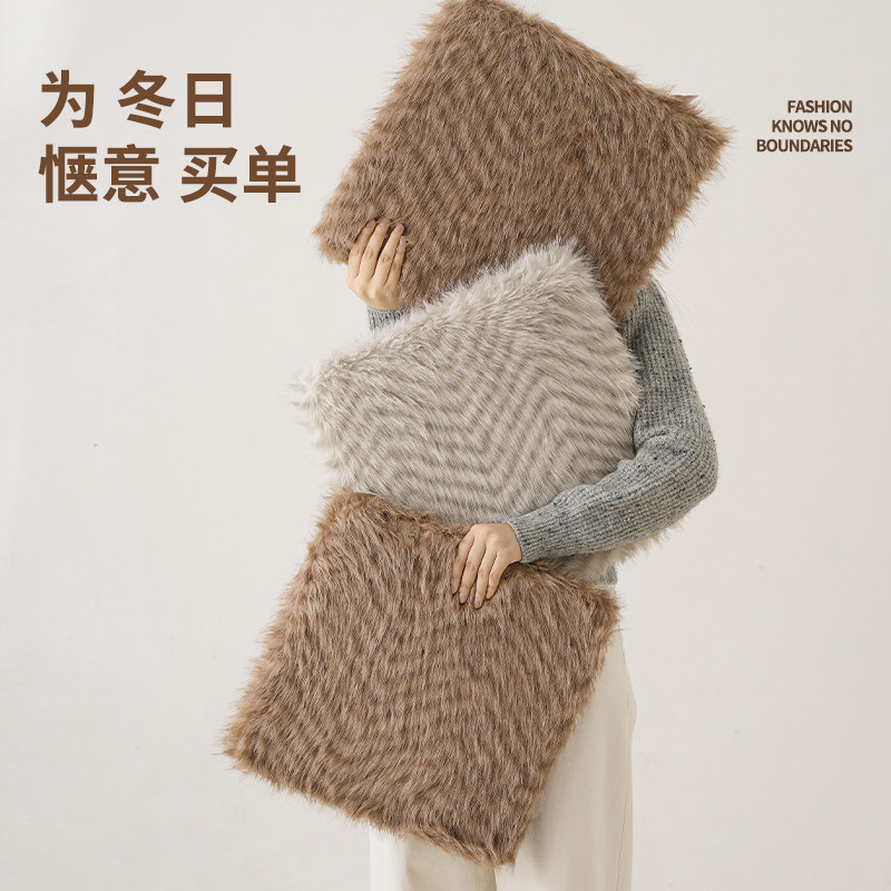 坐垫椅垫冬季毛绒k办公室久坐加厚防滑冬天座垫屁垫凳子餐椅椅子