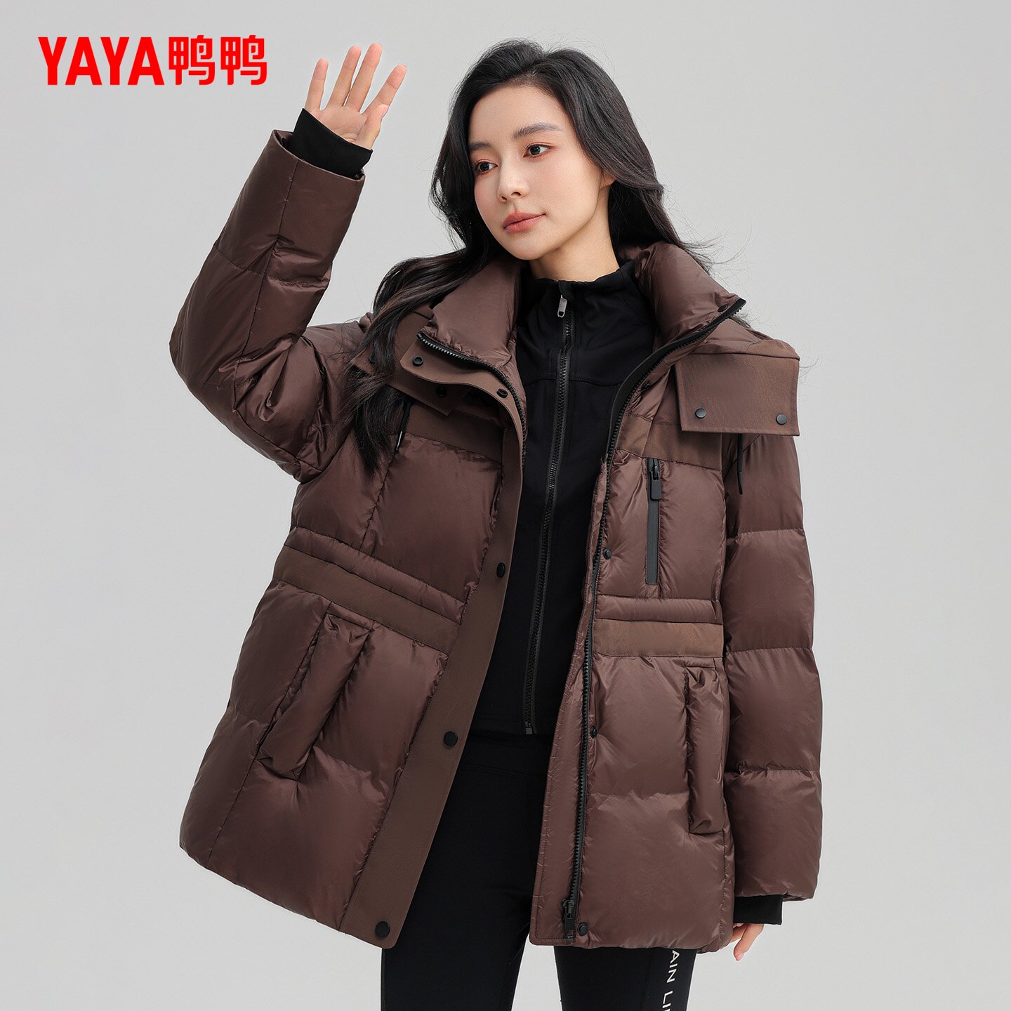 鸭鸭2025年新款显瘦羽绒服