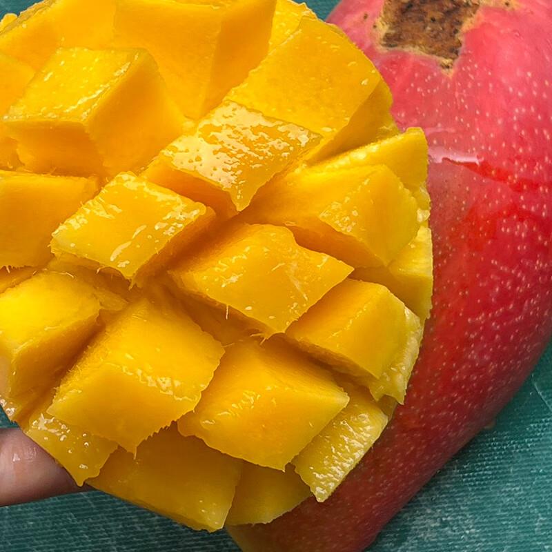 云南金煌芒新鲜芒果当季热带水果大青芒超大特大新鲜芒果顺丰快递