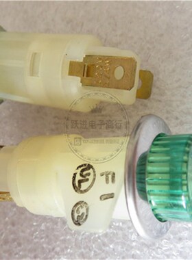 12.5MM开孔进口日本SMK S-F4155#05 1/4W 120V绿色机械仪器指示灯