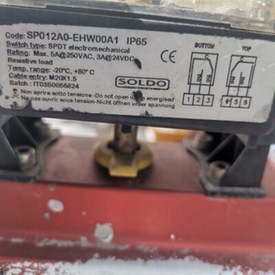 SOLDO气动阀门阀位反馈SP012A0-EHW00A1阀门位置指示器FXSP20123