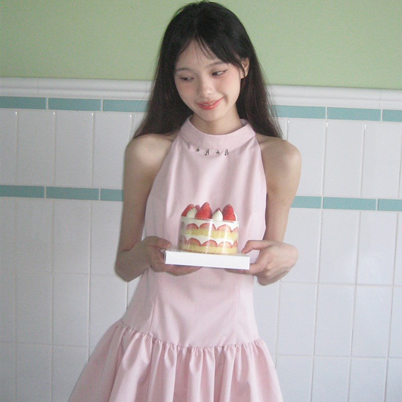 南西 小众甜酷吊坠挂颈s洋装小个子2025夏季显瘦少女无袖花苞裙