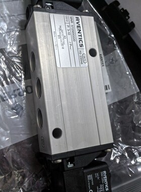 5725650220  安沃驰4011041486