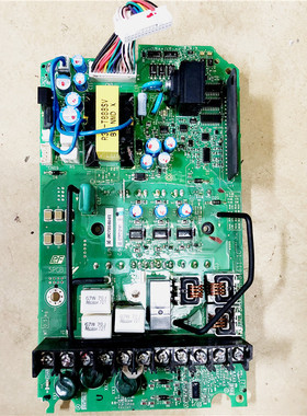 安川变频器A1000  E1000 3.7  5.5KW ETP712140 712141电源驱动板