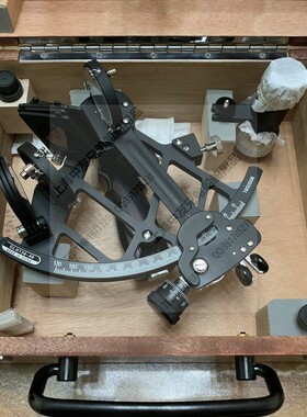 IMPA370334航海船用六分仪 GLH130-40测量导航仪木盒包装全铜带灯