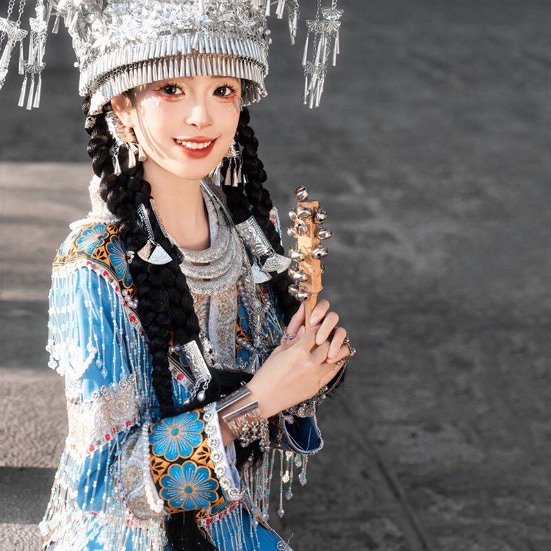 新款改良显瘦阿卯苗族服装女重工套装民族风舞台演出X云南贵州旅