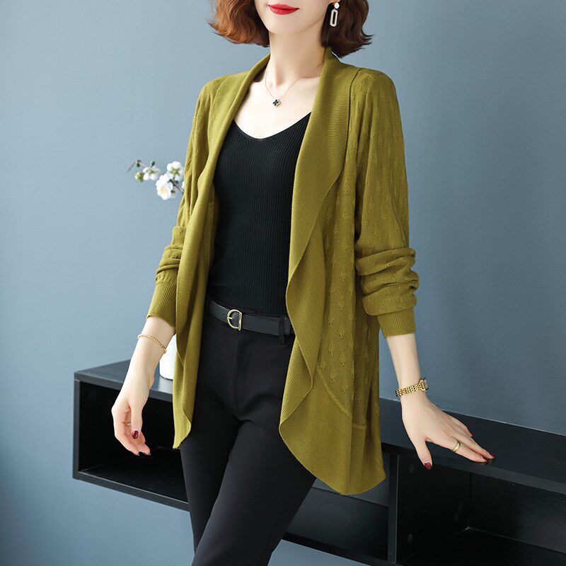 中长款斗篷披肩女2024新款妈妈薄款毛衣外套春秋外搭披风针织开衫