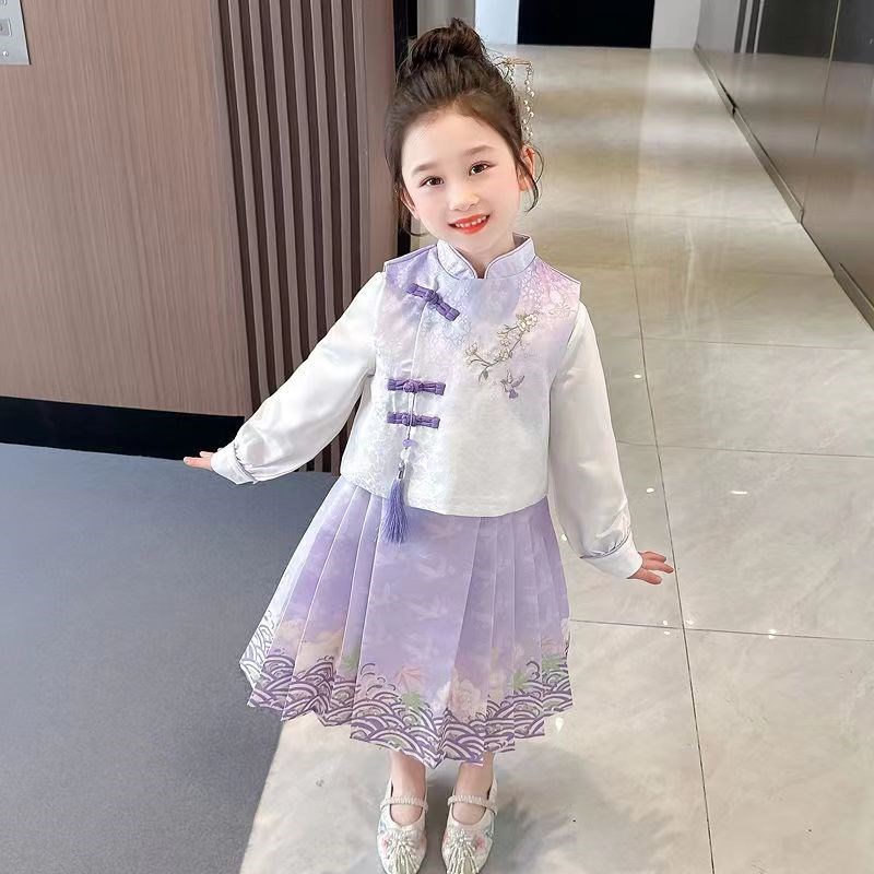女童2024新款马面裙马甲衬衣复古中国风汉服三件套春季超仙套装