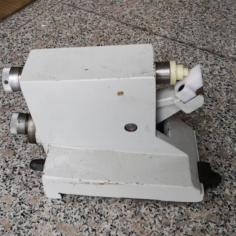 上海机床厂M1432B/M1332B 开式中心架外圆磨床配件M1432A跟刀架