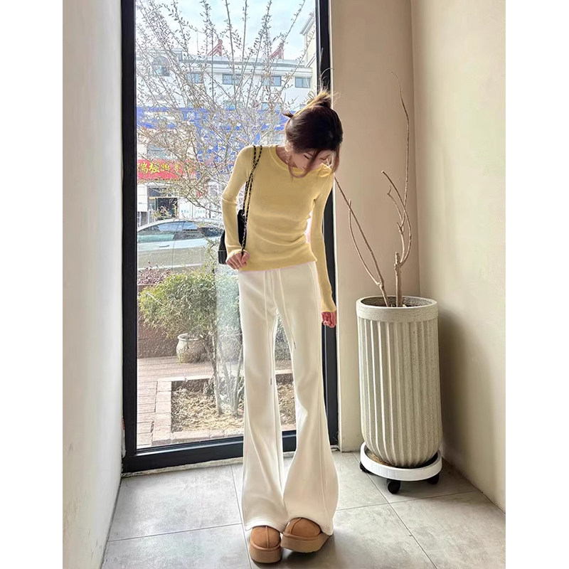 奶黄色长袖针织衫女薄款秋季新款修身正肩打底衫内搭韩系紧身上衣