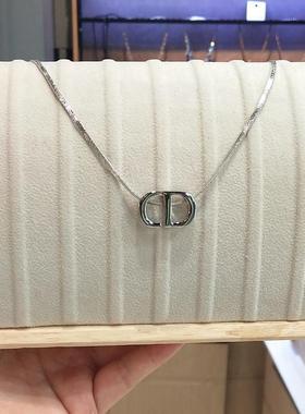 防过敏高级感冷淡风精致CD字母项链锁骨链名媛气质配饰