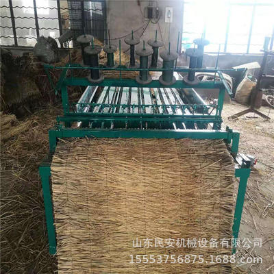 电动蒲草草帘机 牧草编织苇帘机  大棚青菜御寒草苫子 稻草编织机