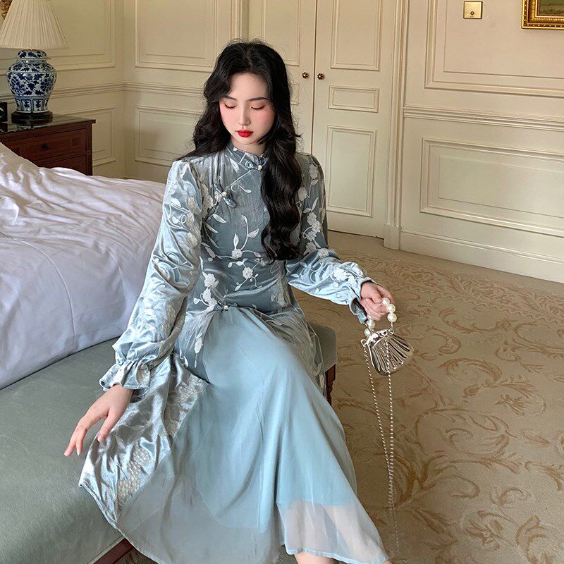 麓津自制《旖旎一梦》改良版复古旗袍长袖秋季国风连衣裙少女