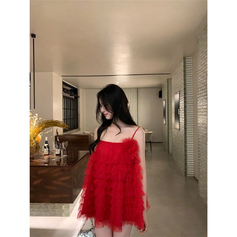 法式红色裙子吊带裙小个子连衣裙女装夏季小众辣妹气质蛋糕裙短裙