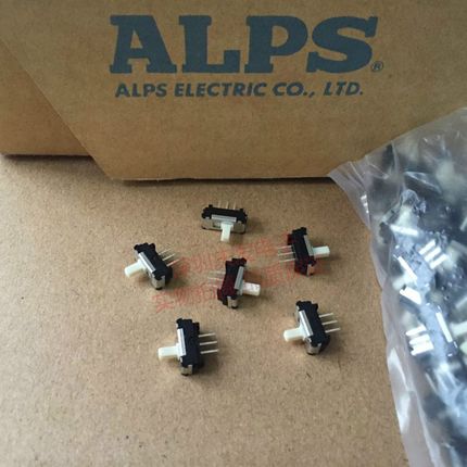 进口日本ALPS 拨动开关3脚2档立式滑动开关行程2MM间距SSSS912500
