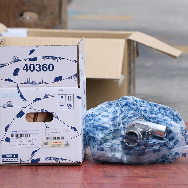 挖机神钢75-8住友80-6三一75凯斯75五十/铃4LE2发动机涡轮增压器