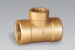 埃美柯650铜异径内丝三通变径直通DN25xDN32(1寸x1.25寸)专卖店