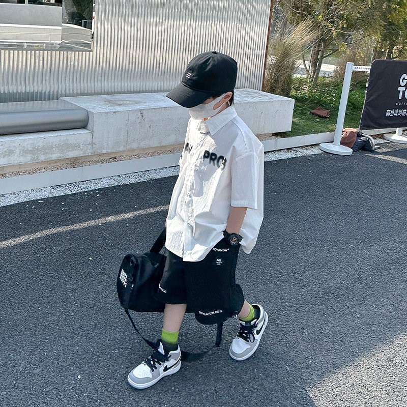 法国男童衬衫套装2025新款潮流帅气时髦儿童夏装男孩Z夏款两件套