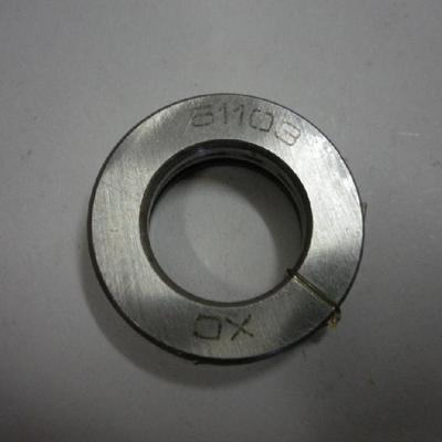 推力球轴承51103,即8103,尺寸:17X30X9mm。