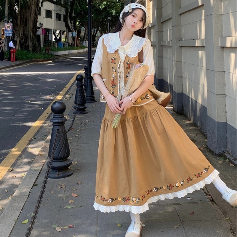 大码女装2025夏季胖mm森系甜美减龄复古刺绣马甲半身裙时尚两件套