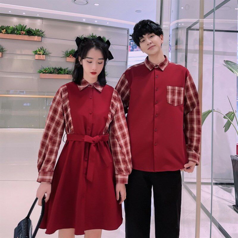 订婚宴拍结婚领证登记照情侣套装2023新款夏装高U级感一裙一衣红