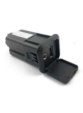 适用于长安悦翔V7转接头器总成USB接口AUX音频连接器插头车载转换