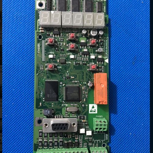 丹佛斯变频器VLT2800控制板CPU板主板195N2131端子板195N2008DT8