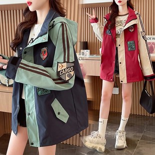 早春季冲锋衣外套女装春秋2024新款初中生中学生休闲百搭工装夹克