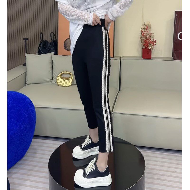 欧货蕾丝花边设计感黑色打底裤女2025春夏新款弹力百搭直筒九分裤