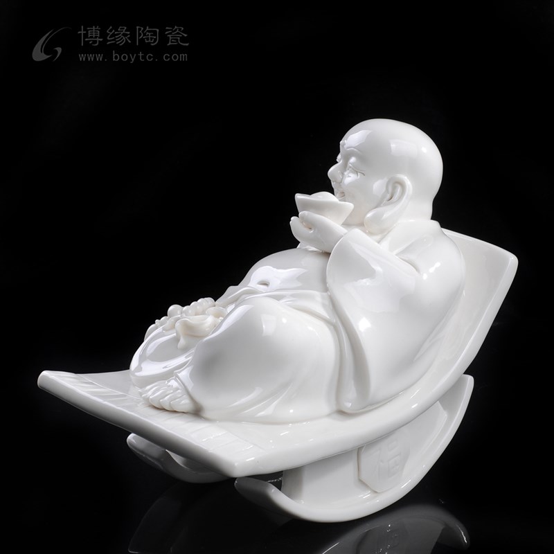 不倒翁陶瓷弥勒可爱把玩t陶瓷弥勒摇摇椅工艺品家居办公桌橱柜摆