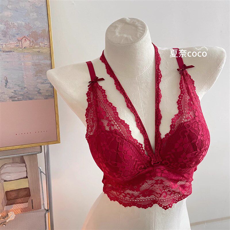 龙心2.0升级厚款法式纯欲挂脖蕾C丝内搭内衣女小胸聚拢无钢圈文胸