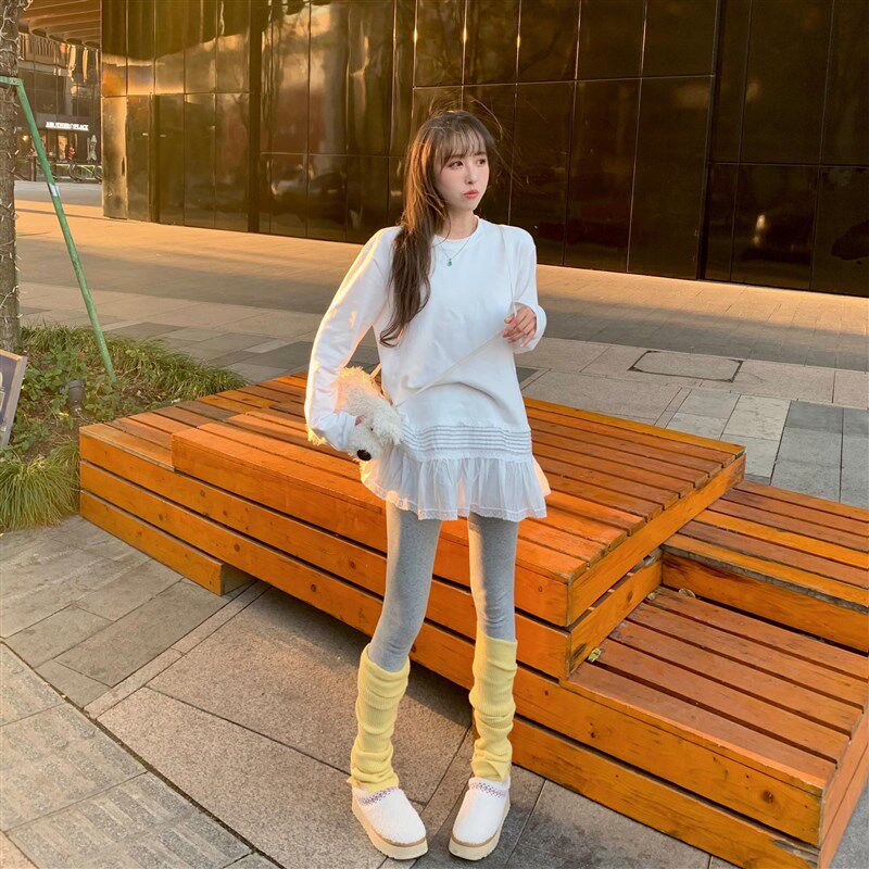 白色内搭打底衫女2025新款春秋季可外穿今年流行的设计感长袖t恤