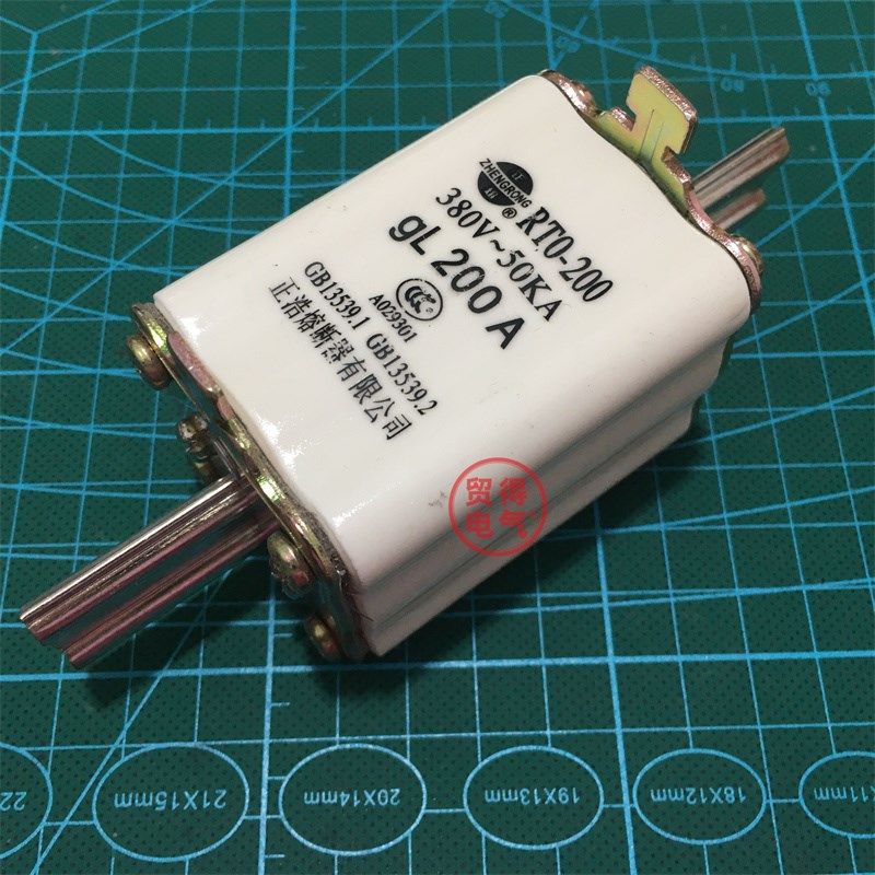 正浩正熔RTO-200 RT0-200方管刀形熔断器触头熔断体保险丝底座