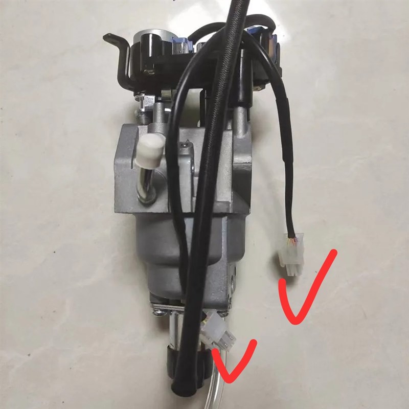 大疆T30发电机化油器D9000i燃油充化油器T30原厂发电机化油器