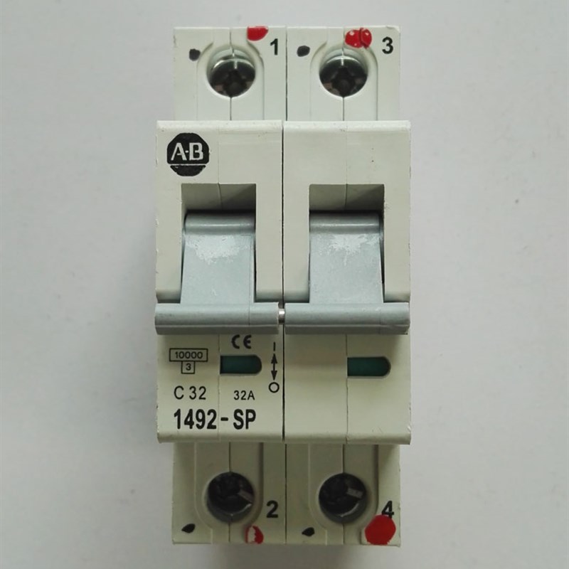 原装美国 AB 1492-SP2C320 1492-SP C32 2P 32A 空气开关 断路器
