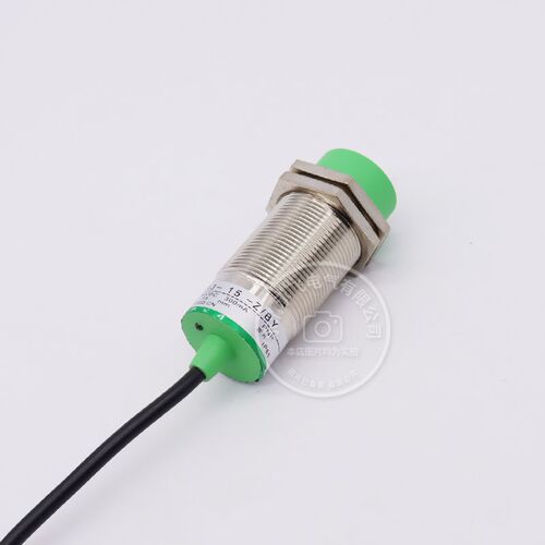 杭法传感器m30接近开关电感式JWK:LJ30A3-15-Z/BY三线PNP常开15mm
