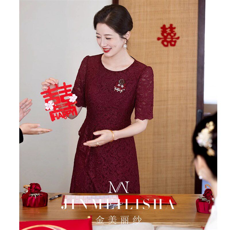 喜婆婆婚宴装礼服2025新款夏季紫色蕾丝平时可穿婚礼妈妈装连衣裙