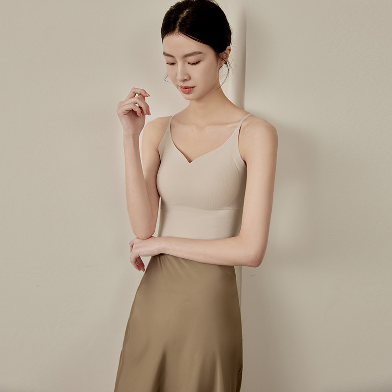 吊带背心女外穿夏季薄款交叉肩带内衣胸垫一体式文胸打底内搭美背