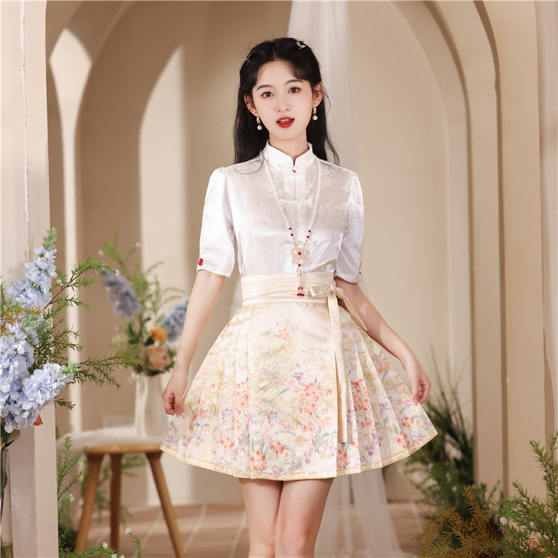 小个子穿的马面裙日常通勤套装春夏短款显瘦新中式中国风半身裙女