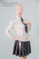 【RubberRisa】 Photo by kigurumi, a senior from the Discipline Department, of her JK uniform shirt COS latex split thumbnail 3