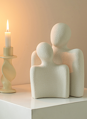 简约陶瓷抽象人物摆件玄关酒柜新居礼品L北欧艺术品创意装饰品