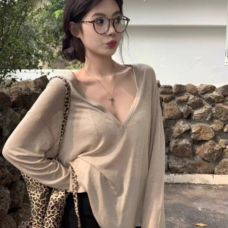 松弛感慵懒风V领宽松套头长袖防晒T恤女夏纯欲薄款罩衫空调衫上衣